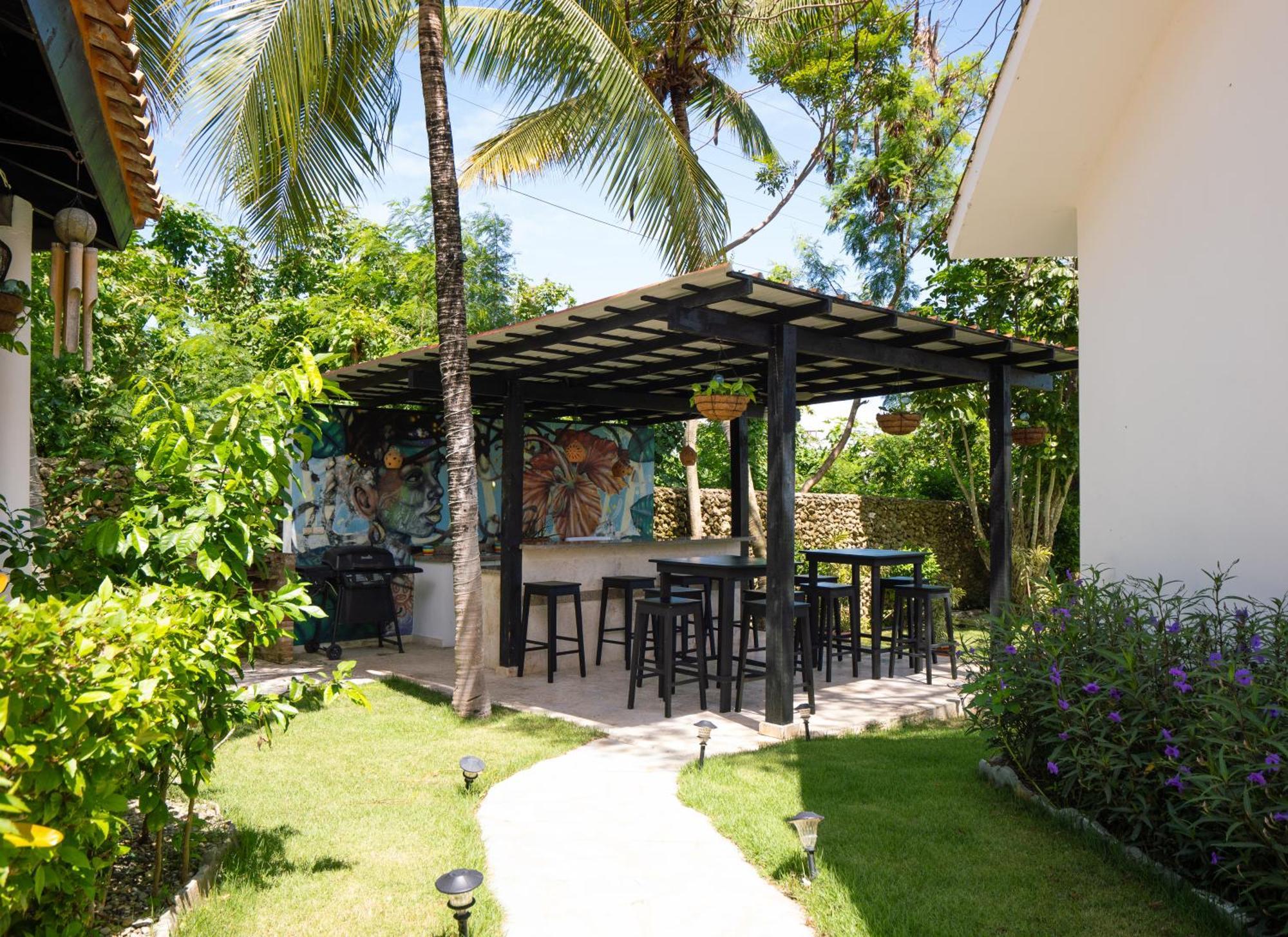 Garden By The Sea Bed and Breakfast Sosúa Buitenkant foto